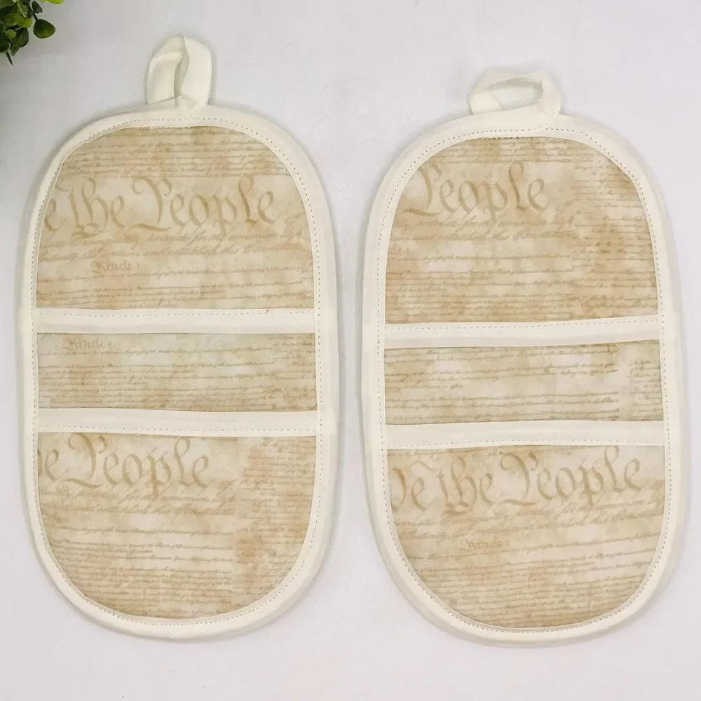 Set of 3 Finger Hotpad Potholders, Neutral We The People Patriotic, 3 Piece Set